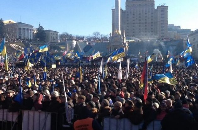 Евродепутат со сцены Евромайдана призвал проверить некоторые счета представителей украинских властей