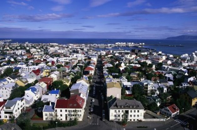 Защитники эльфов в Исландии заблокировали строительство президентской трассы