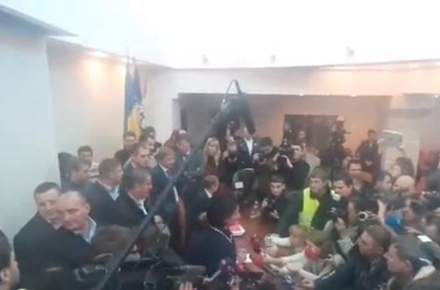 Соломенская райадминистрация подаст в суд на депутатов, сорвавших заседание Киевсовета