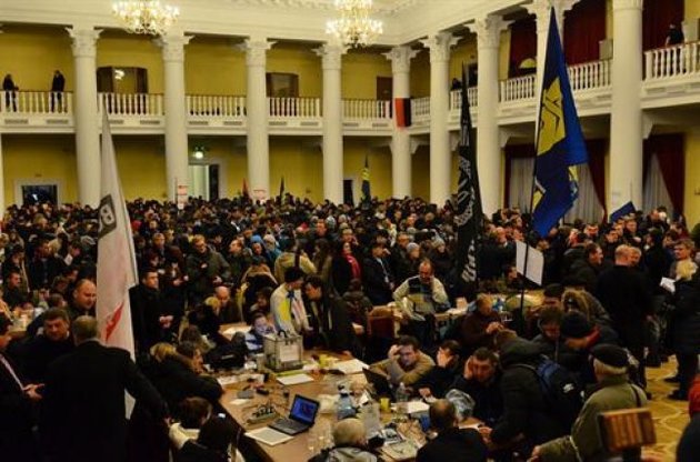 И.о. главы КГГА Голубченко хочет выселить евромайдановцев из киевской мэрии