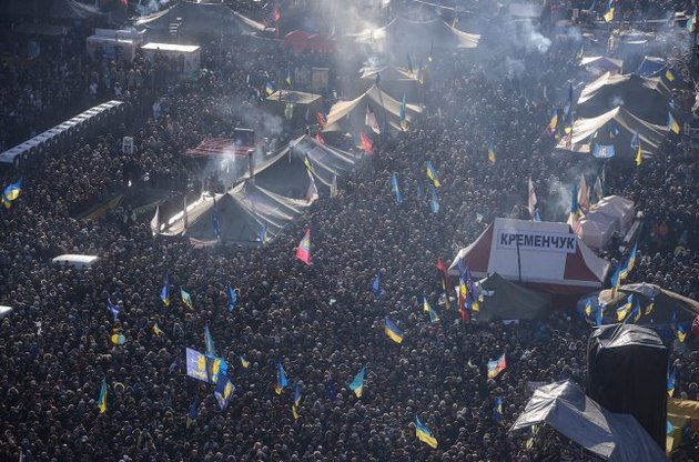 Подавляющие чувства россиян по поводу Майдана – "удивление, недоумение, раздражение"