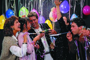 Новорічний корпоратив: відзначити так,  щоб не втратити голови і роботи