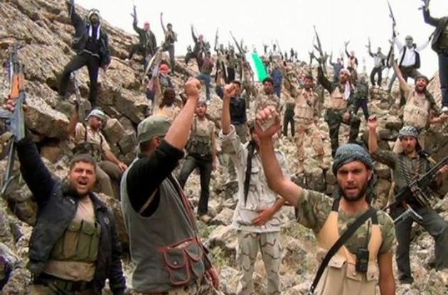 Сирийские радикальные исламисты призвали к уничтожению остальных повстанцев
