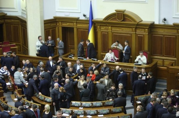 В Партии регионов обещают пойти на уступки оппозиции ради разблокирования Рады