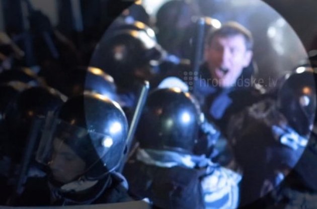 Обнародовано видео с моментом избиения Луценко