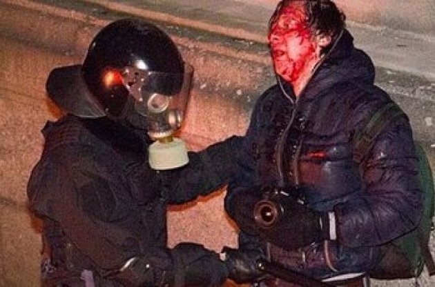 Прокуратура признала потерпевшими 27 избитых в Киеве журналистов