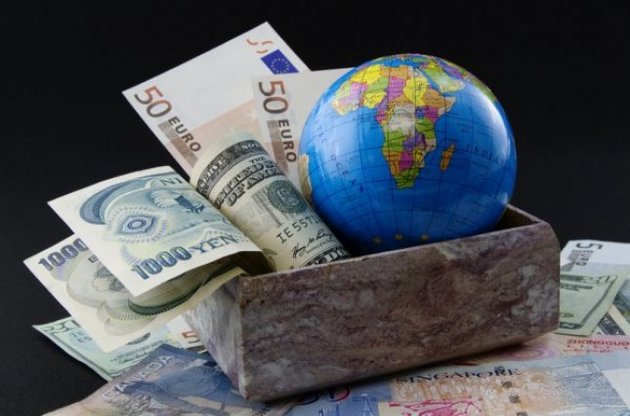 МВФ: В 2014 году ситуация в мировой экономике может улучшиться, но риски сохраняются