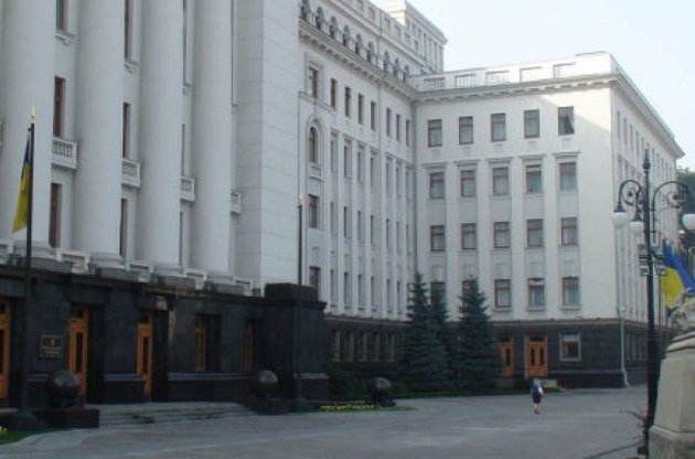 Пресс-секретарь президента Чепак и директор НИСИ Ермолаев подали в отставку