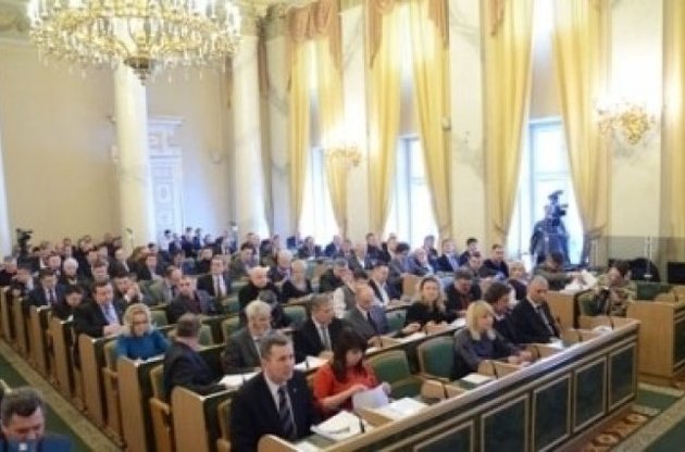 Суд отменил решение Львовского облсовета о признании Народной Рады
