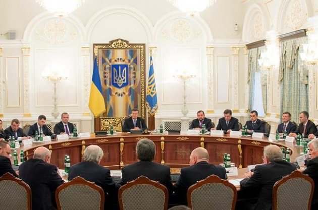 Янукович предложил объявить 9 марта днем национального примирения