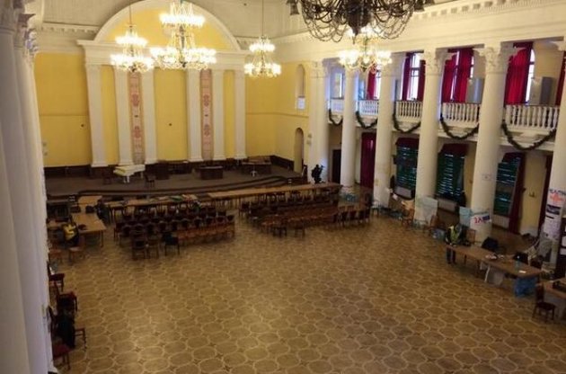 От Пшонки ждут заявления об освобождении всех активистов