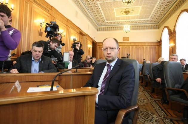 Арсений Яценюк в четверг станет премьер-министром Украины