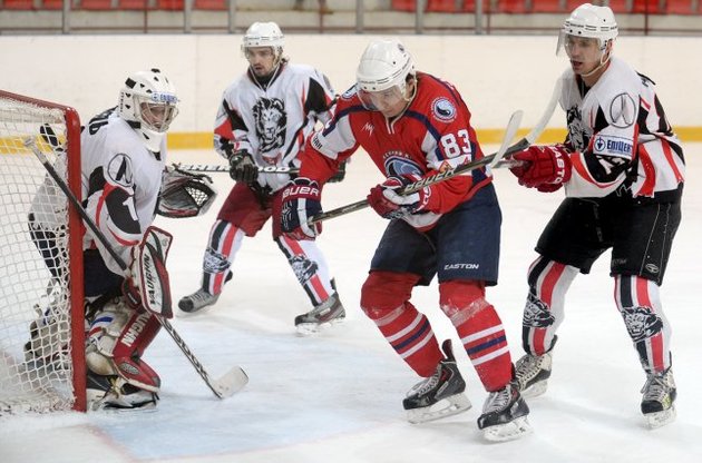 Игроки &quot;Львов&quot; не выстояли в борьбе за пределами хоккейной площадки