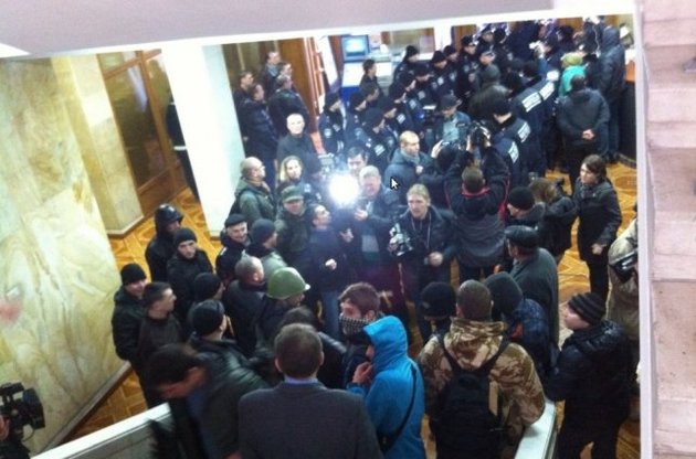 В Одессе пытались захватить здание ОГА