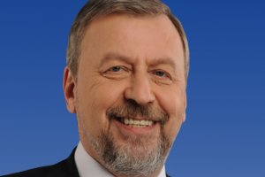 Не советую новой власти Украины торговаться с Лукашенко