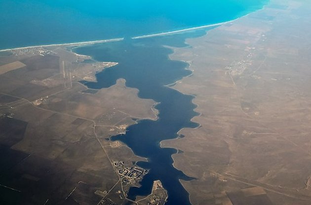 Ракетний катер ЧФ РФ заблокував вихід з озера Донузлав у Криму