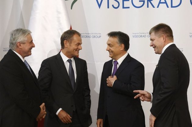 "Вышеградская четверка" попросила ЕС и НАТО помочь Украине