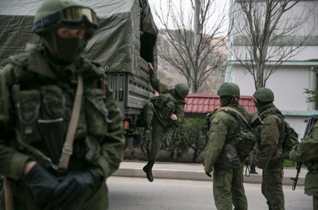 У Криму зосереджено до 30 тисяч російських військових