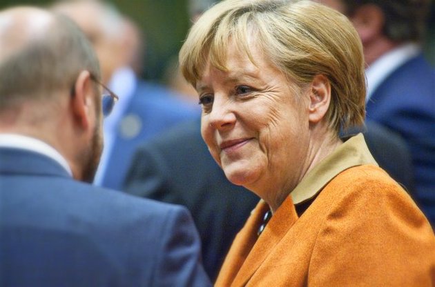 Меркель сподівається, що до санкцій ЄС стосовно Росії справа не дійде