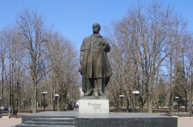 Суд запретил проводить &quot;народный референдум&quot; в Луганске