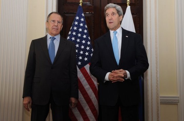 Керри в разговоре с Лавровым еще раз напомнил, что США не признают результаты "референдума" в Крыму
