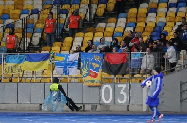 Похоже, что мнением этих болельщиков "Таврия" руководство клуба не поинтересуется