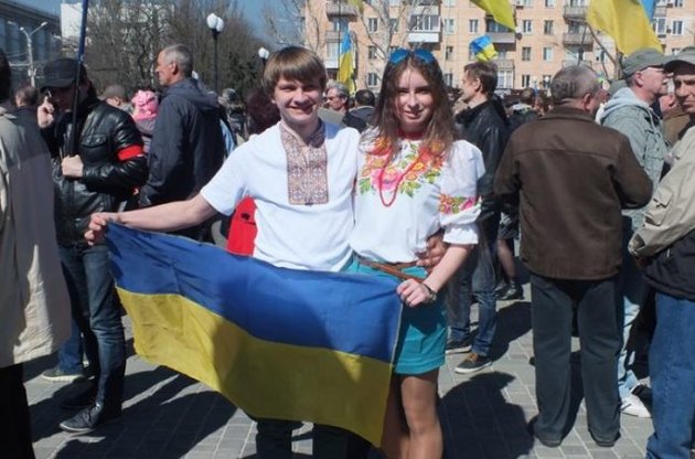 В Херсоне на митинг сторонников целостности Украины вышло в 10 раз больше, чем сепаратистов
