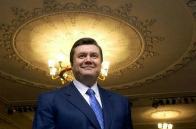 Швейцарія заморозила рахунки Януковича і військове співробітництво з Росією