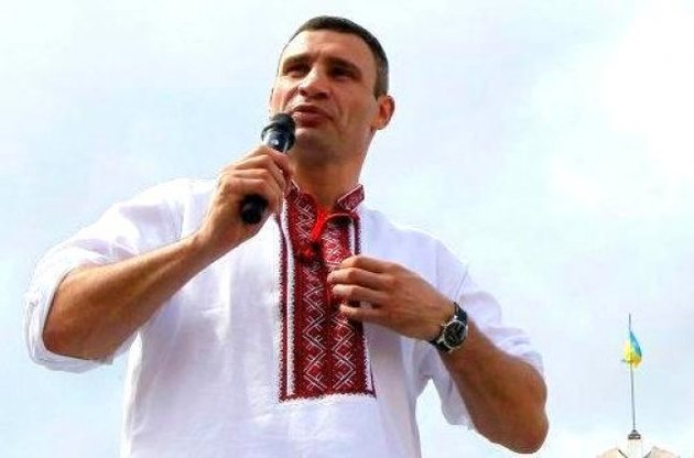 Кличко не исключает, что поддержит Порошенко во втором туре выборов