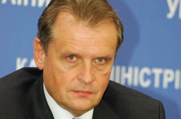 Кабмин предложил назначить вице-премьером Леонида Козаченко