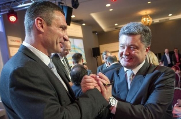 Кличко запропонував Порошенка як єдиного кандидата у президенти від демократичних сил, а сам іде в мери