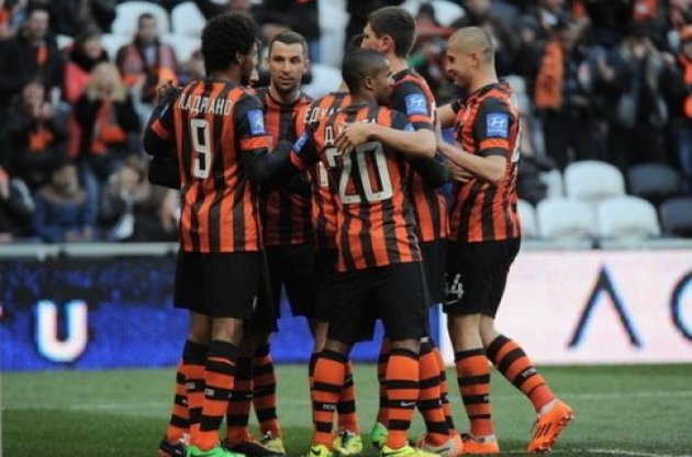 Донетчане сохранили три очка лидерства перед "Днепром"