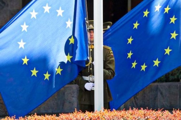 Глави МЗС ЄС домовилися виробити новий підхід у відносинах з РФ у зв'язку з ситуацією в Україні