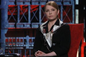 Тимошенко теж "терміново" вилетіла до Донецька