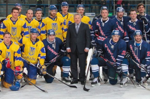 Украинские хоккеисты уступили в финале турнира в Хабаровске