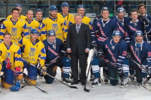Українські хокеїсти поступилися у фіналі турніру у Хабаровську