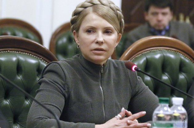 Тимошенко: Если Путин не выведет войска, народ выйдет на улицы