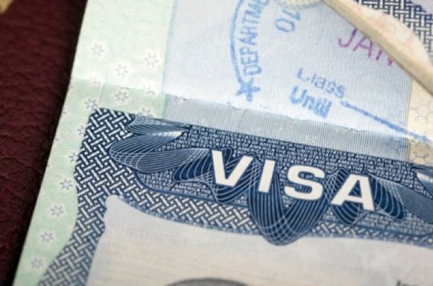 Чехия упростит выдачу виз для украинцев