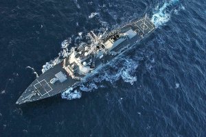 Американський есмінець "Дональд Кук" бере участь у навчаннях у Чорному морі