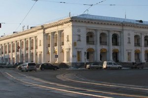 Суд заборонив реконструкцію Гостинного двору