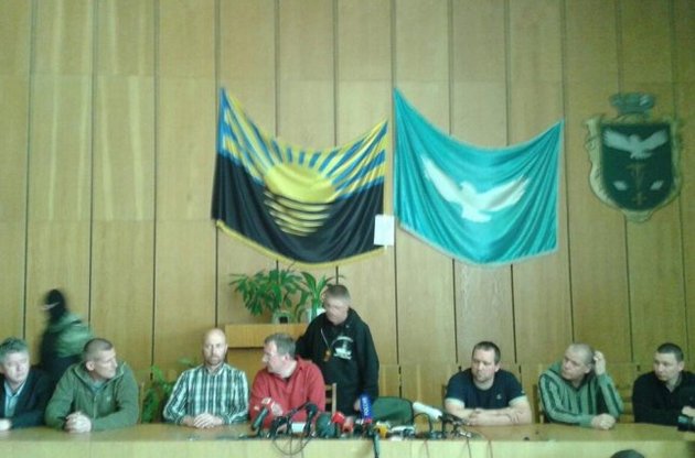 Один из захваченных инспекторов в Славянске: Мы не пленные, а гости мэра Пономарева