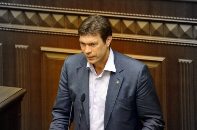 Кандидат із рейтингом менше 1% Олег Царьов знявся з президентських перегонів