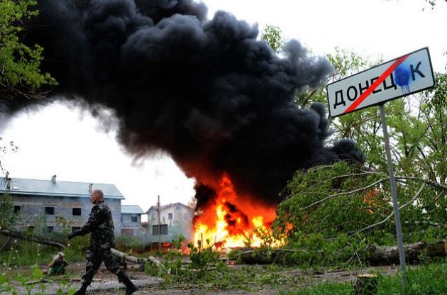 В Донецке захвачены волонтеры "Красного Креста"