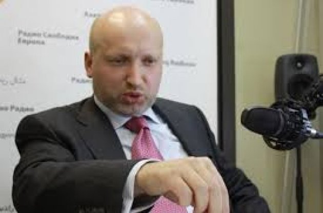 У референдумах на Донбасі взяли участь менше третини виборців, - Турчинов