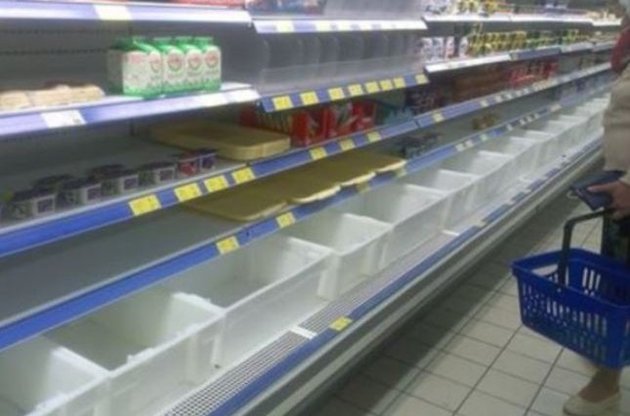 Російські держоргани блокують українським продуктовим мережам постачання товару до Криму