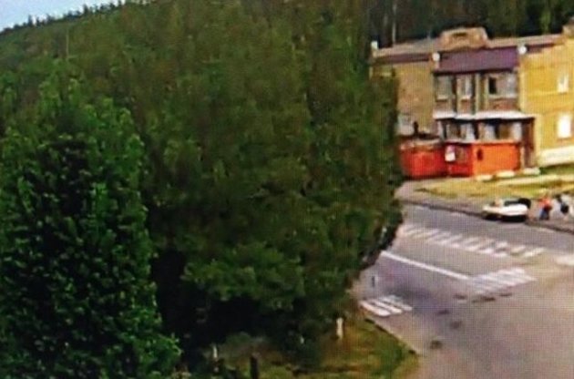 В Луганске боевики захватили здания Нацгвардии, прикрываясь мирными жителями