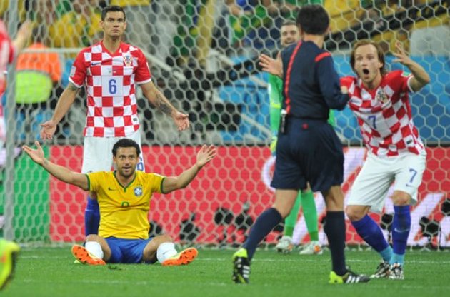 Блаттер считает, что спасший Бразилию в матче с Хорватией пенальти был назначен правильно