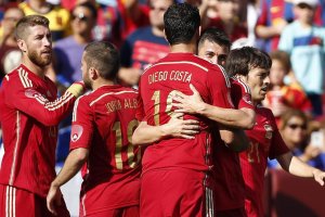Іспанці за провальний матч із Чилі зробили точних передач у два рази більше за суперника