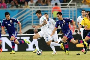 Сборные Японии и Греции сыграли вничью, выведя Колумбию в 1/8 финала