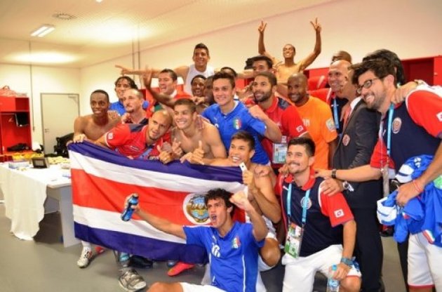 После неожиданной победы над Италией семерых игроков Коста-Рики проверили на допинг